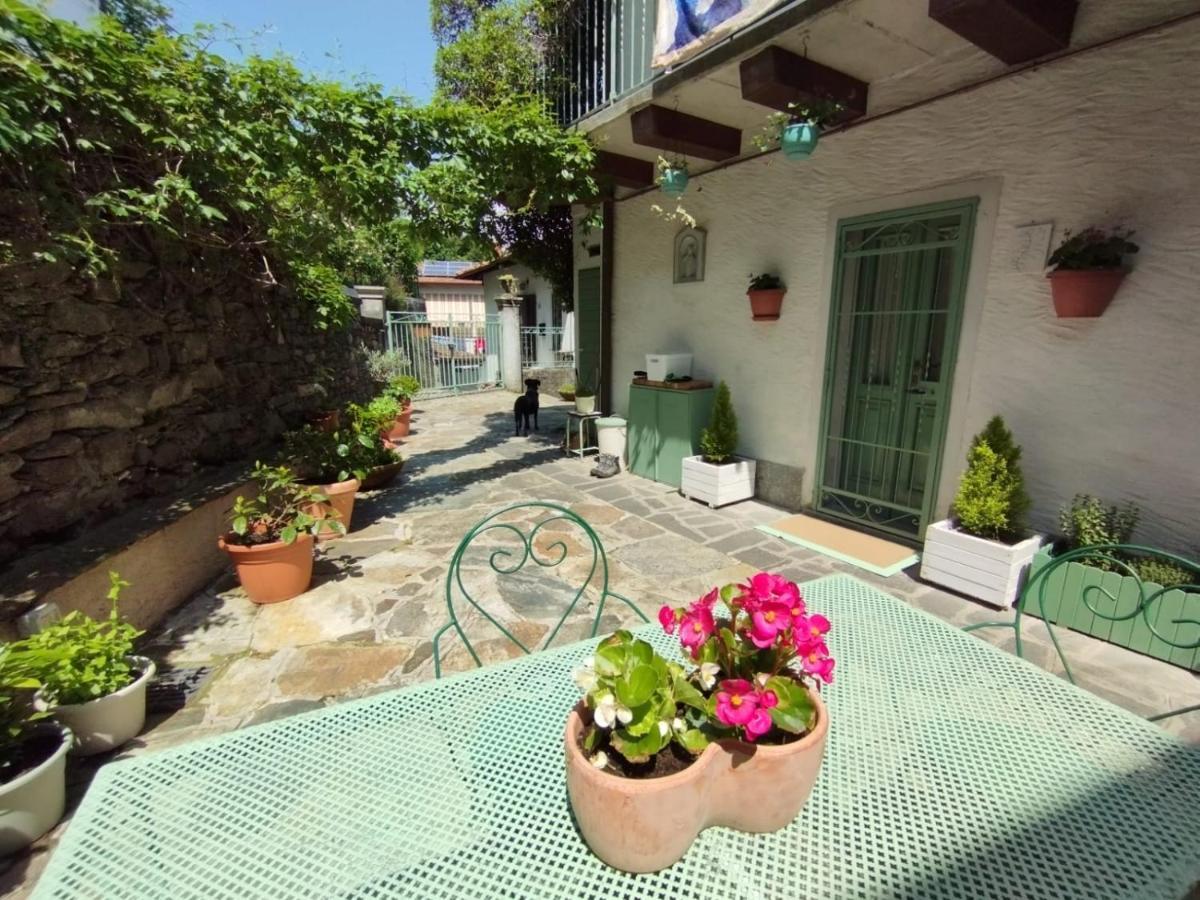 B&B Il Poggiolo Stresa Exteriör bild